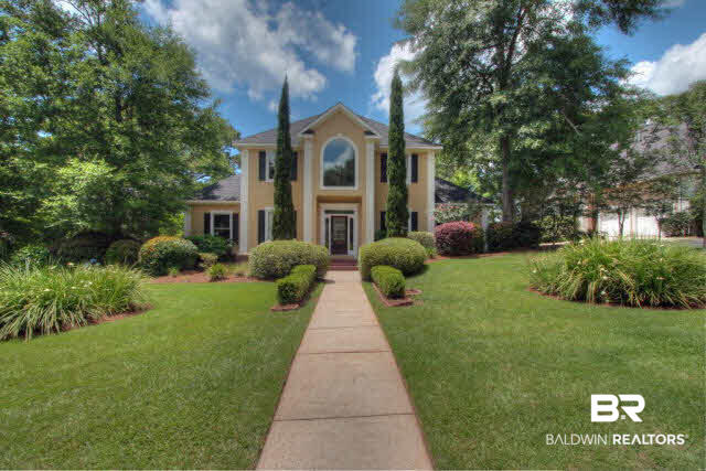 170 Clubhouse Circle Fairhope, AL 36532 - Photo 2 of 38 front