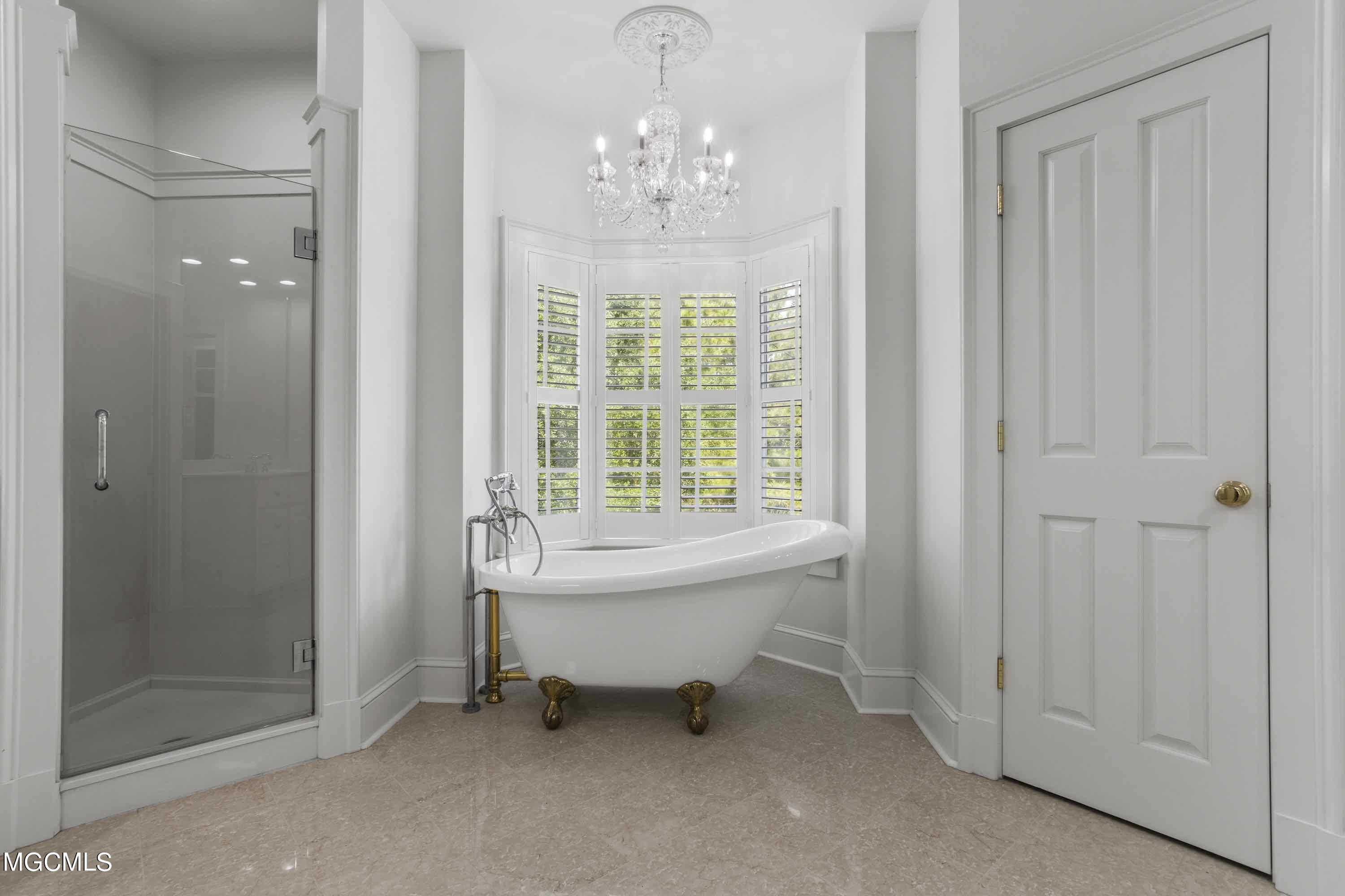 321 Garden Road Bay St. Louis, MS 39520 - Photo 13 of 66 026