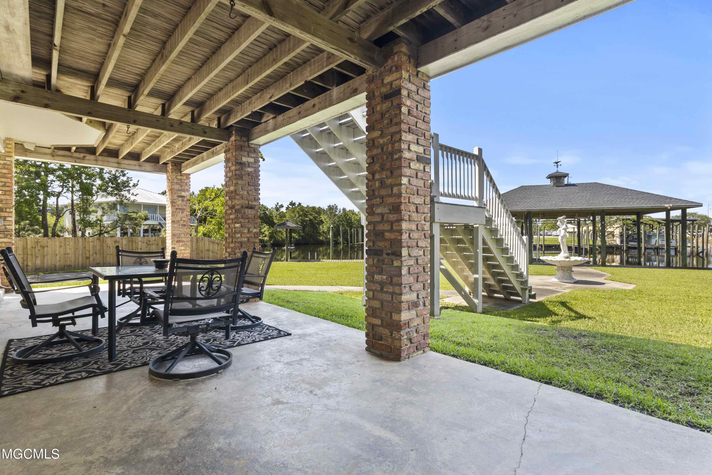 321 Garden Road Bay St. Louis, MS 39520 - Photo 50 of 66 049
