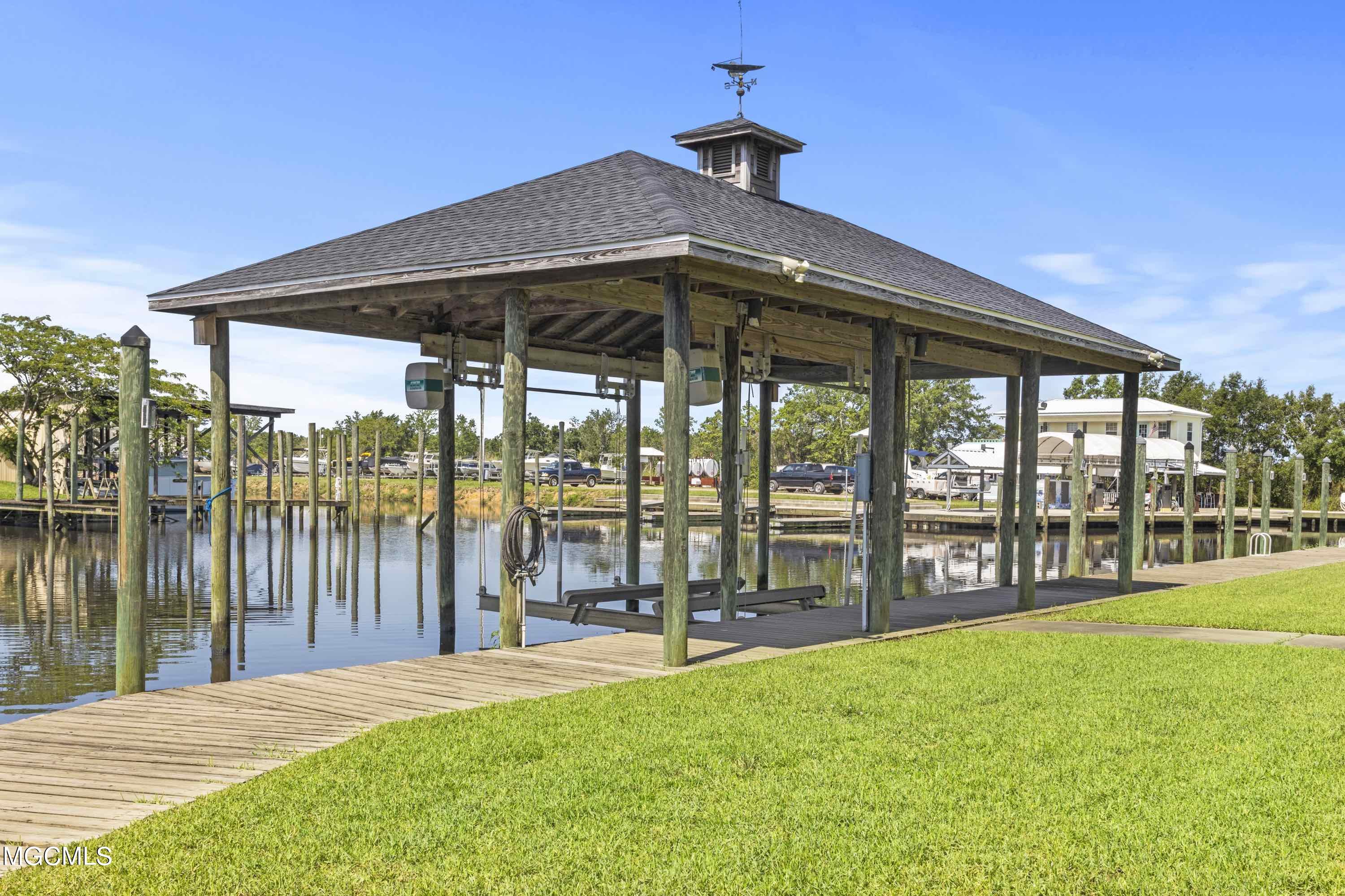 321 Garden Road Bay St. Louis, MS 39520 - Photo 56 of 66 057