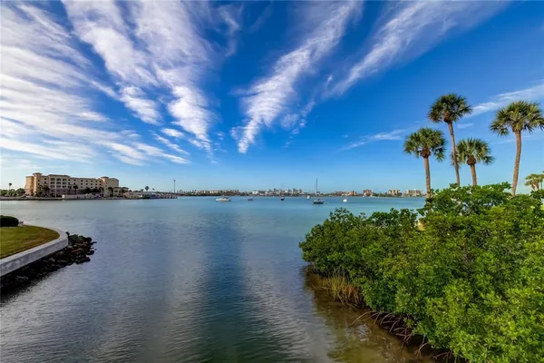$216,000 | 4775 Cove Circle, Unit 1008, St. Petersburg, FL 33708