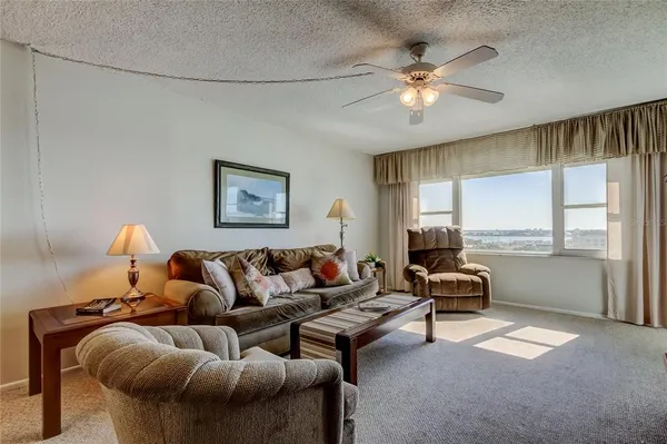 $216,000 | 4775 Cove Circle, Unit 1008, St. Petersburg, FL 33708
