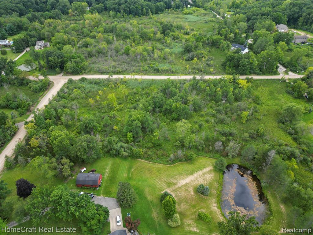1 West Dawson Road Milford, MI 48381 - Photo 4 of 11 Gallery Image 4