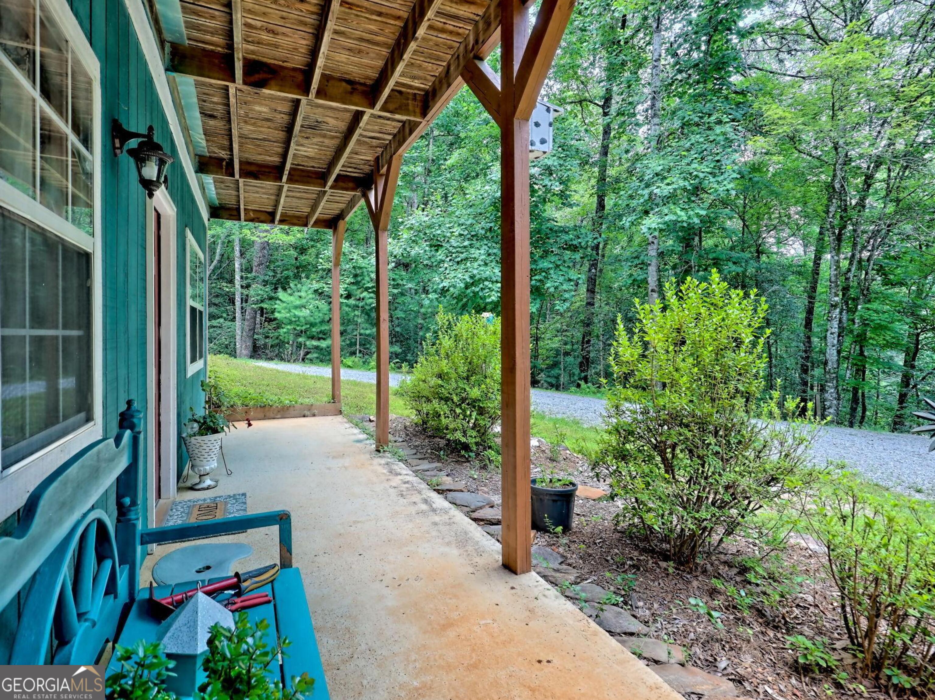 249 Spruce Creek Road Lakemont, GA 30552 - Photo 51 of 55 a garden view with a seating space