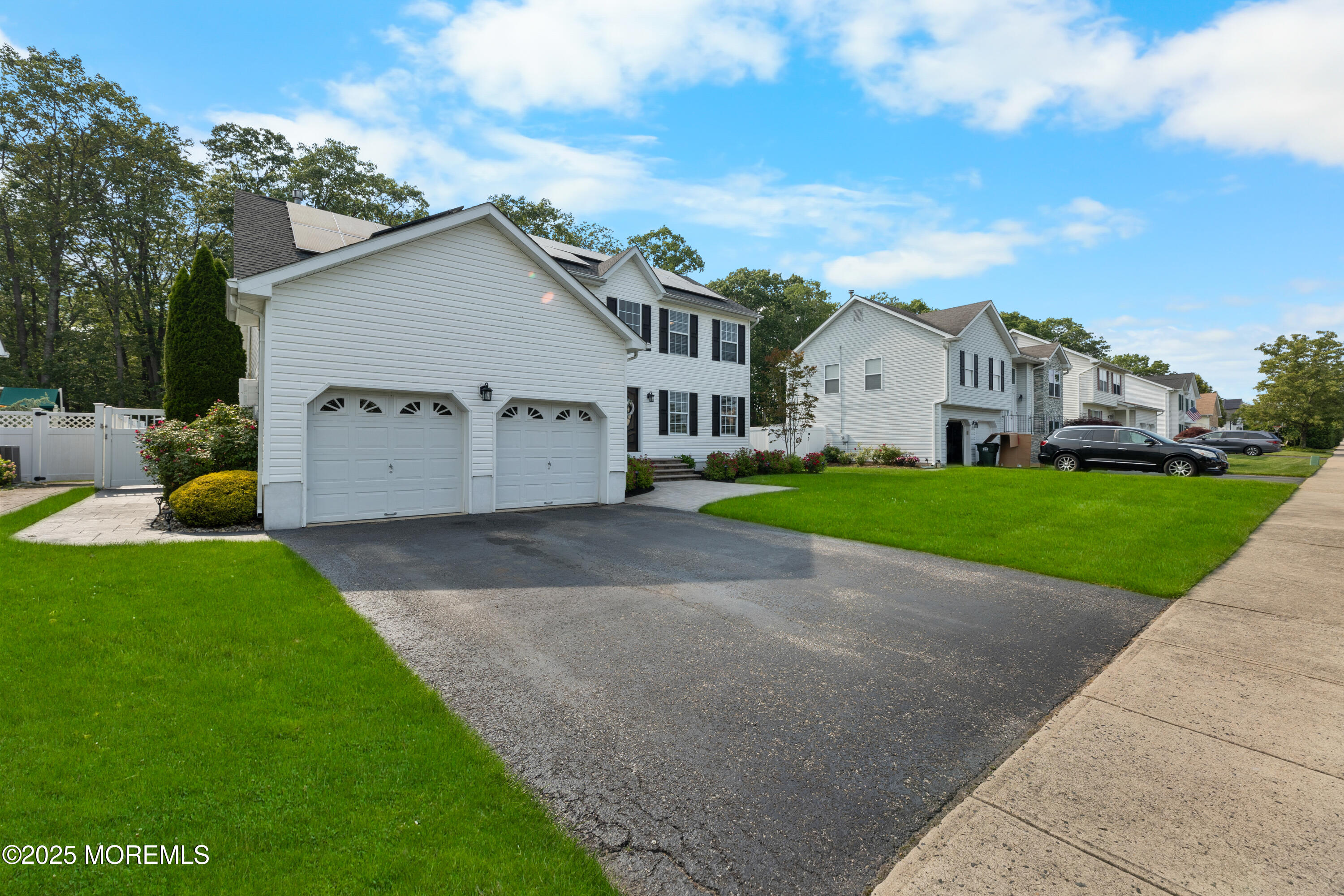36 Sally Street Howell, NJ 07731 - Photo 3 of 65 36SallySt-9