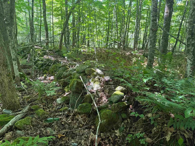 $324,000 | 1860 Presidential Highway, Jefferson, NH 03583