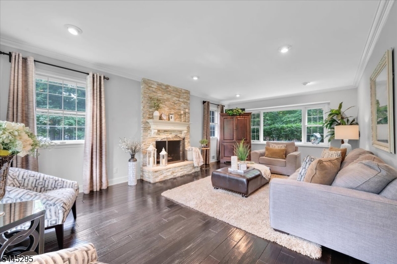 891 Sherwood Road Bridgewater, NJ 08807 - Photo 5 of 42