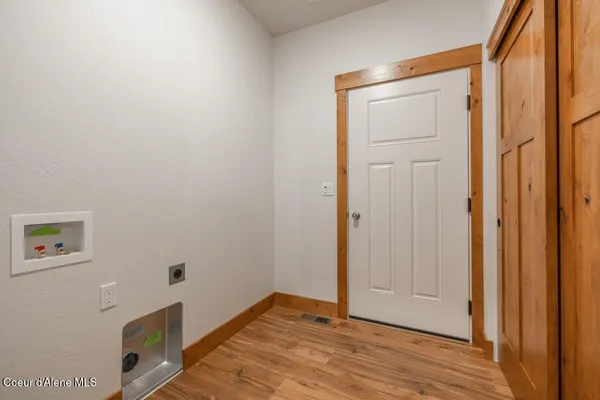 $998,047 | 10104 North Hubble Street, Hayden, ID 83835