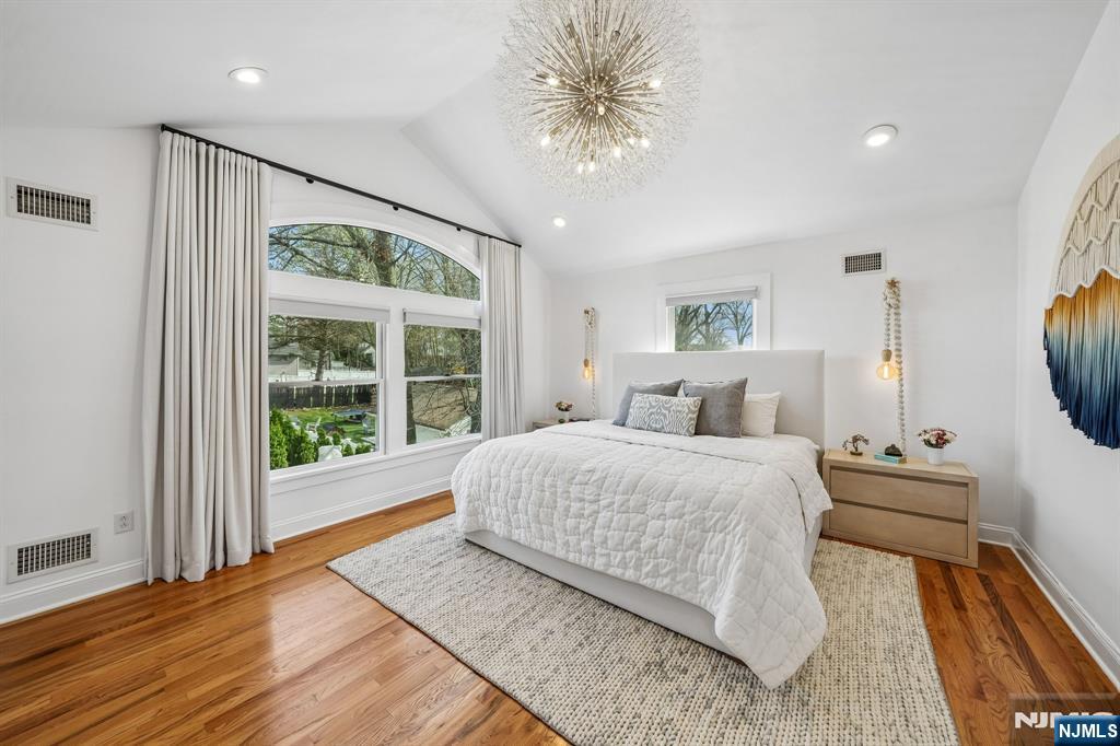 27 Otsego Road Verona, NJ 07044 - Photo 17 of 40