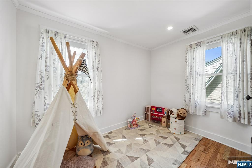 27 Otsego Road Verona, NJ 07044 - Photo 25 of 40