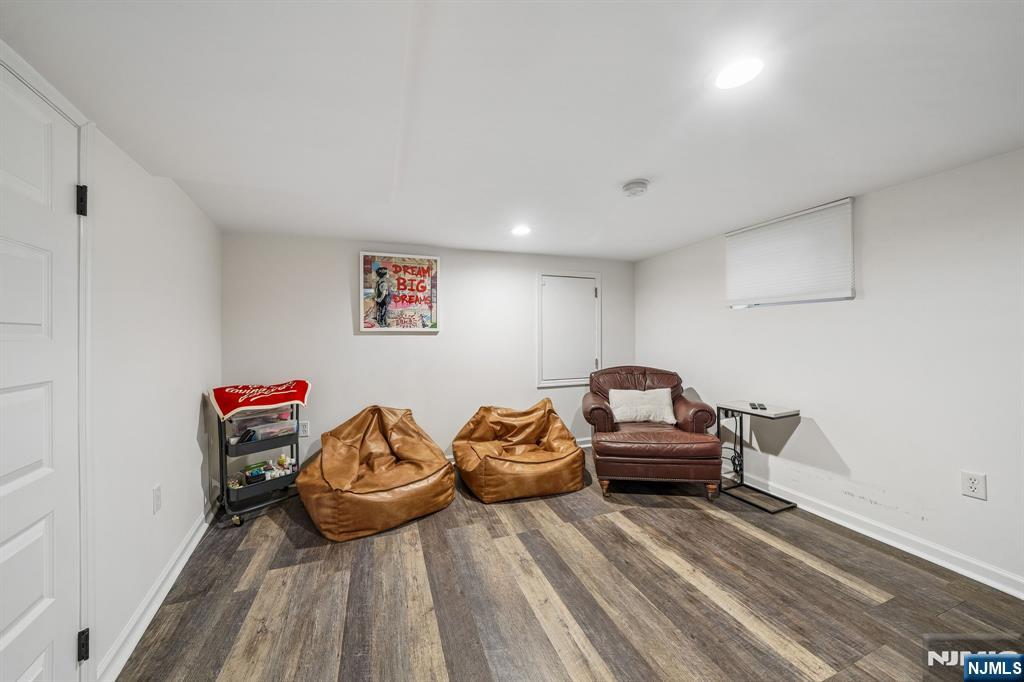 27 Otsego Road Verona, NJ 07044 - Photo 27 of 40