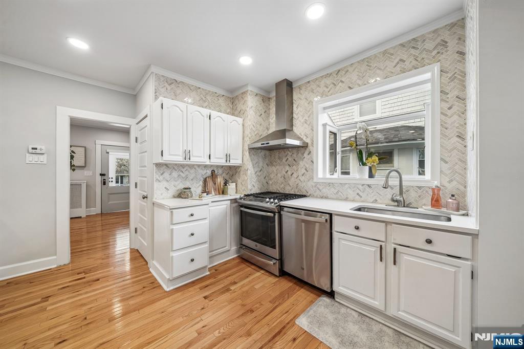 27 Otsego Road Verona, NJ 07044 - Photo 9 of 40