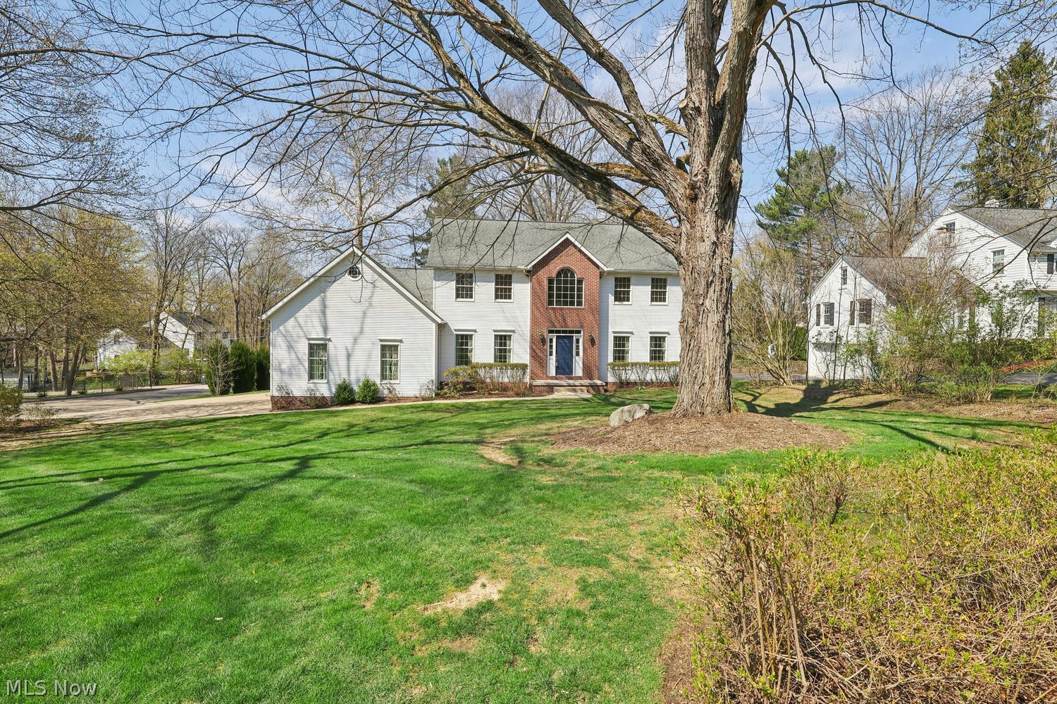286 Sand Run Road Akron, OH 44313 - Photo 2 of 88 Gallery Image 2