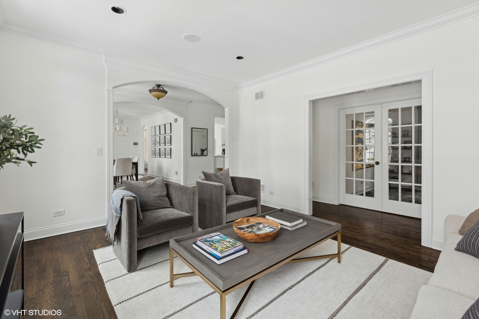 700 Harvard Street Wilmette, IL 60091 - Photo 4 of 48