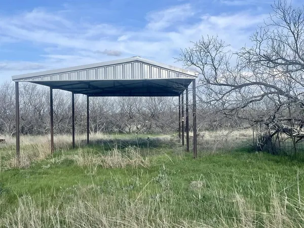 $299,000 | 1594 County Road 1886, Sunset, TX 76270