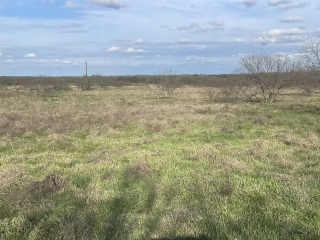 $299,000 | 1594 County Road 1886, Sunset, TX 76270