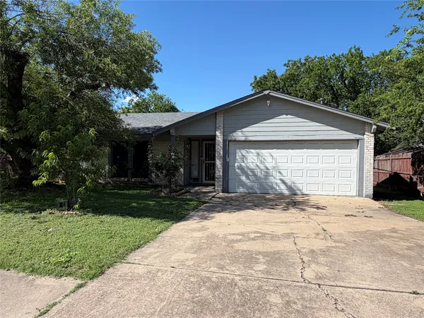 $1,900 | 1200 Warrington Drive, Austin, TX 78753