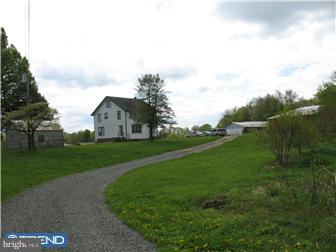 1870 Jacksonville Jobstown Road Columbus, NJ 08022 - Photo 2 of 11 Gallery Image 2
