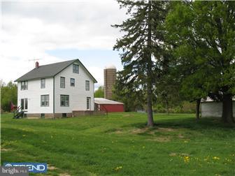 1870 Jacksonville Jobstown Road Columbus, NJ 08022 - Photo 3 of 11 Gallery Image 3