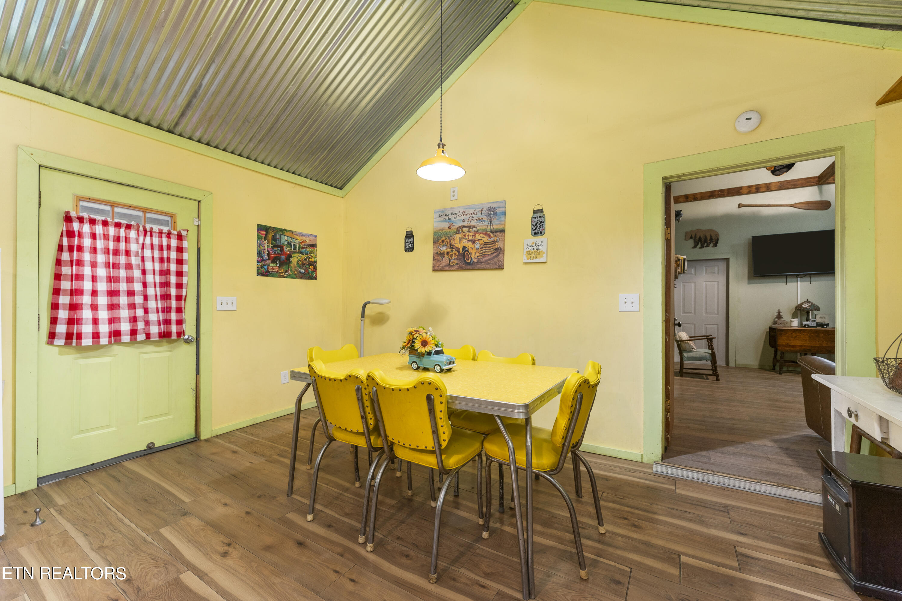 1485 Campbell Road Greeneville, TN 37745 - Photo 11 of 29 _DSC6646