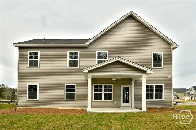 $2,900 | 293 McCrady Drive, Richmond Hill, GA 31324