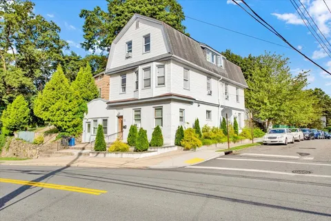 $1,150,000 | 308 5th Avenue, New Rochelle, NY 10801