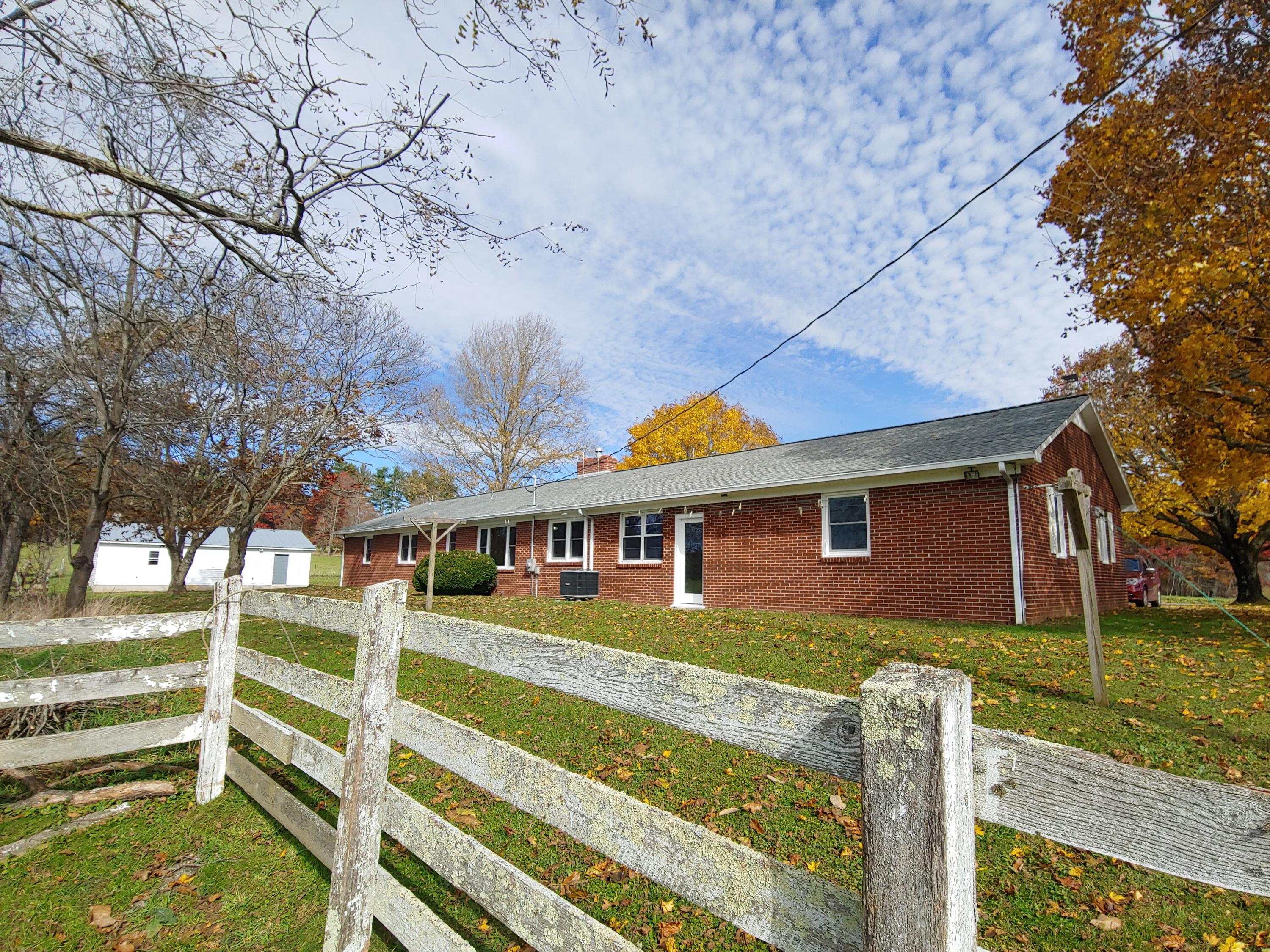 706 Alum Ridge Road Northwest Willis, VA 24380 - Photo 4 of 56 1107181123
