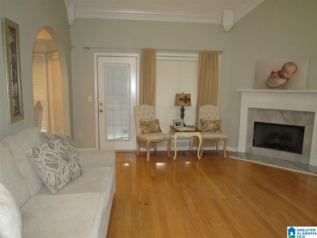 412 Enclave Circle Fultondale, AL 35068 - Photo 3 of 37