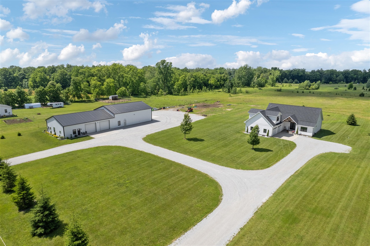 7062 Brooks Road Clarksville, MI 48815 - Photo 6 of 70