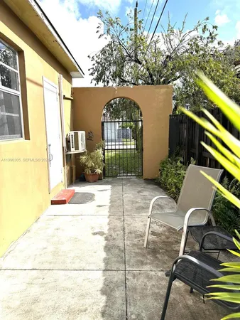 $1,300 | 3775 Northwest 13th Street, Miami, FL 33126