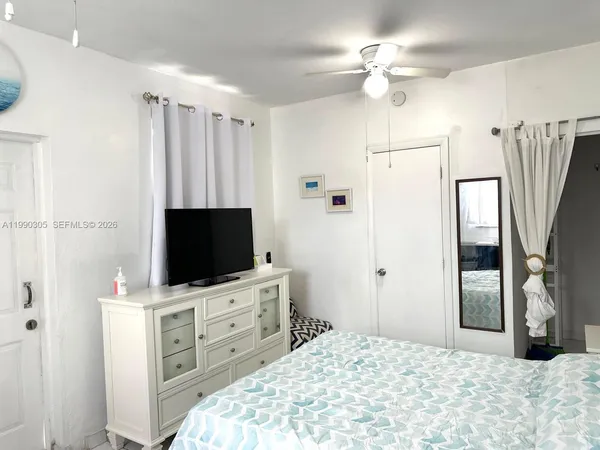 $1,300 | 3775 Northwest 13th Street, Miami, FL 33126