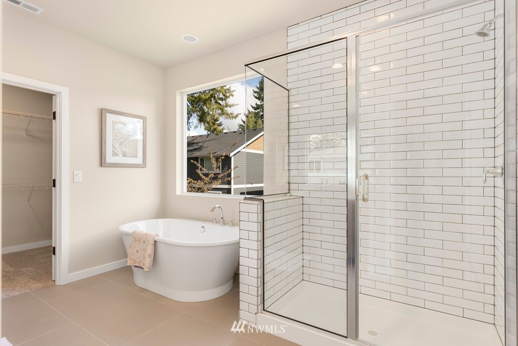 16214 114th Avenue Southeast Renton, WA 98055 - Photo 17 of 24