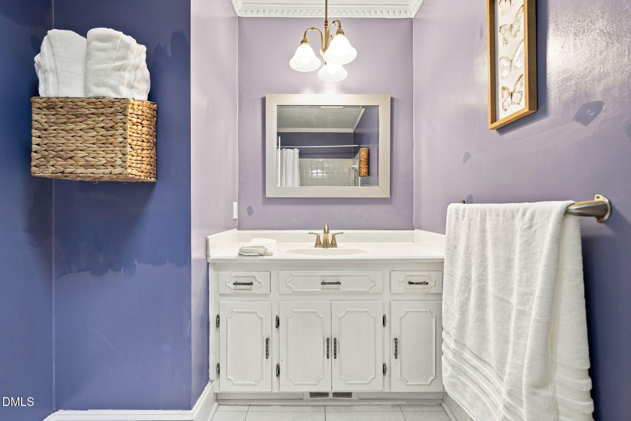 4904 Brookhurst Place Raleigh, NC 27609 - Photo 34 of 63 Second full bathroom