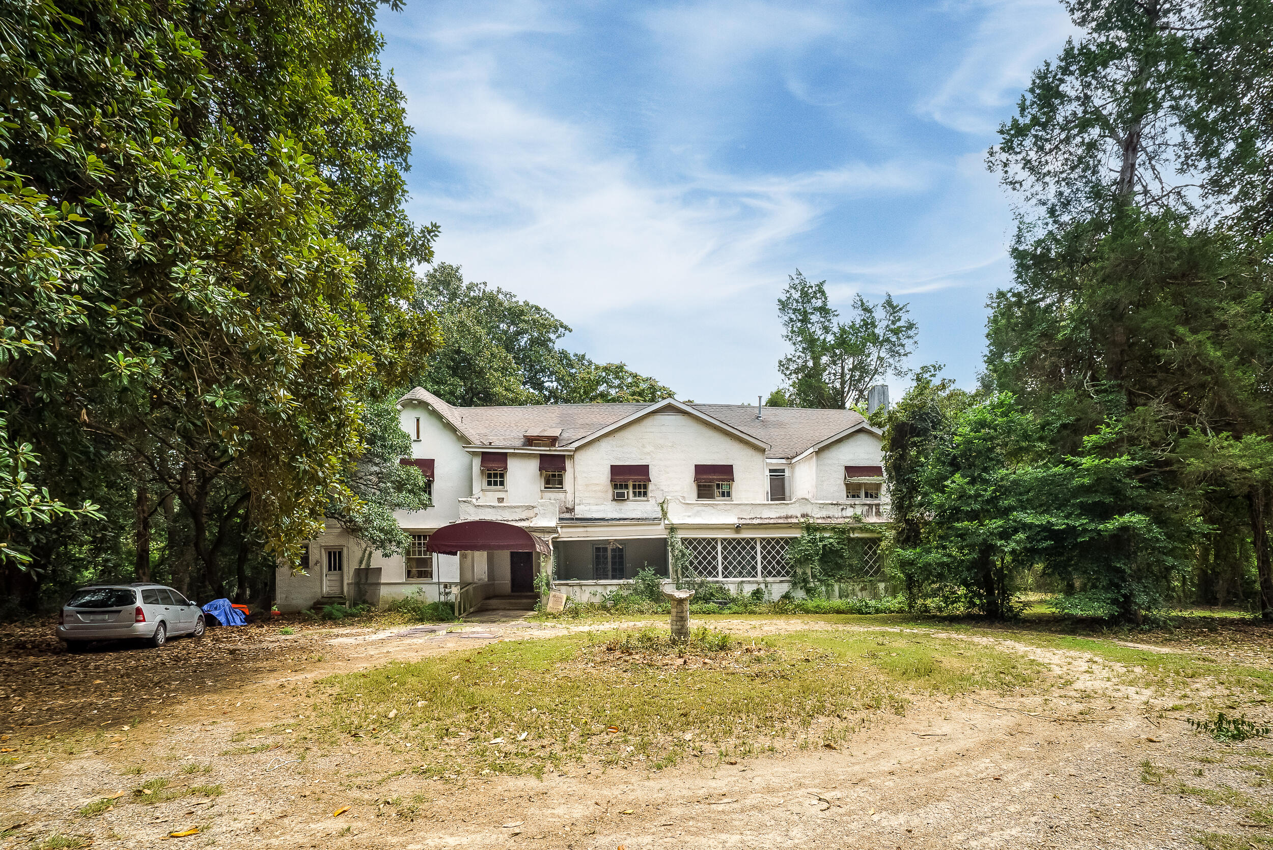 1210 Whiskey Road Aiken, SC 29803 - Photo 1 of 36 MEGHANNPADGETT_Wisteriamanor-1
