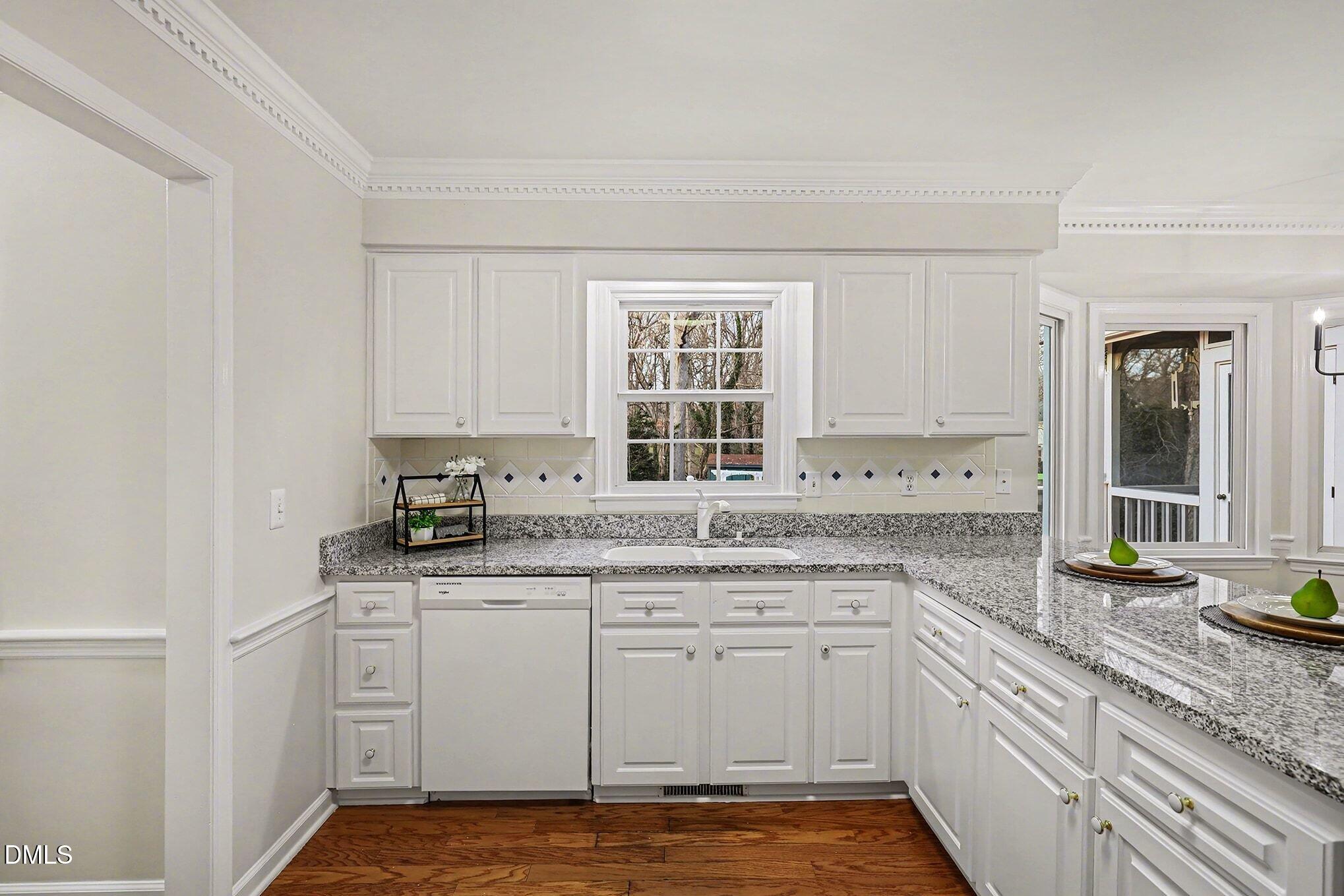 1708 Snow Wind Drive Raleigh, NC 27615 - Photo 10 of 31 010_img_5441_265