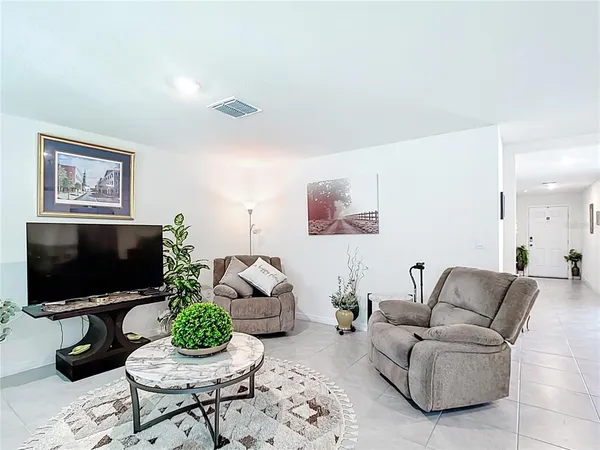 $2,150 | 7161 Southwest 135th Place, Ocala, FL 34473