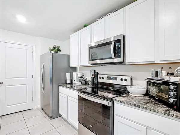 $2,150 | 7161 Southwest 135th Place, Ocala, FL 34473