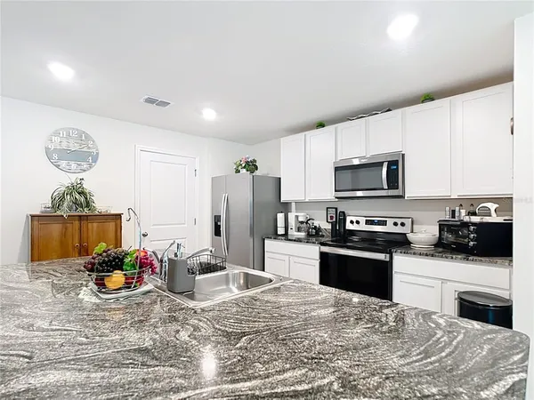 $2,150 | 7161 Southwest 135th Place, Ocala, FL 34473