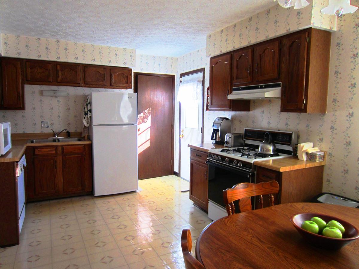 152 Summit Glen Road Southwest Pataskala, OH 43062 - Photo 11 of 29 Gallery Image 11