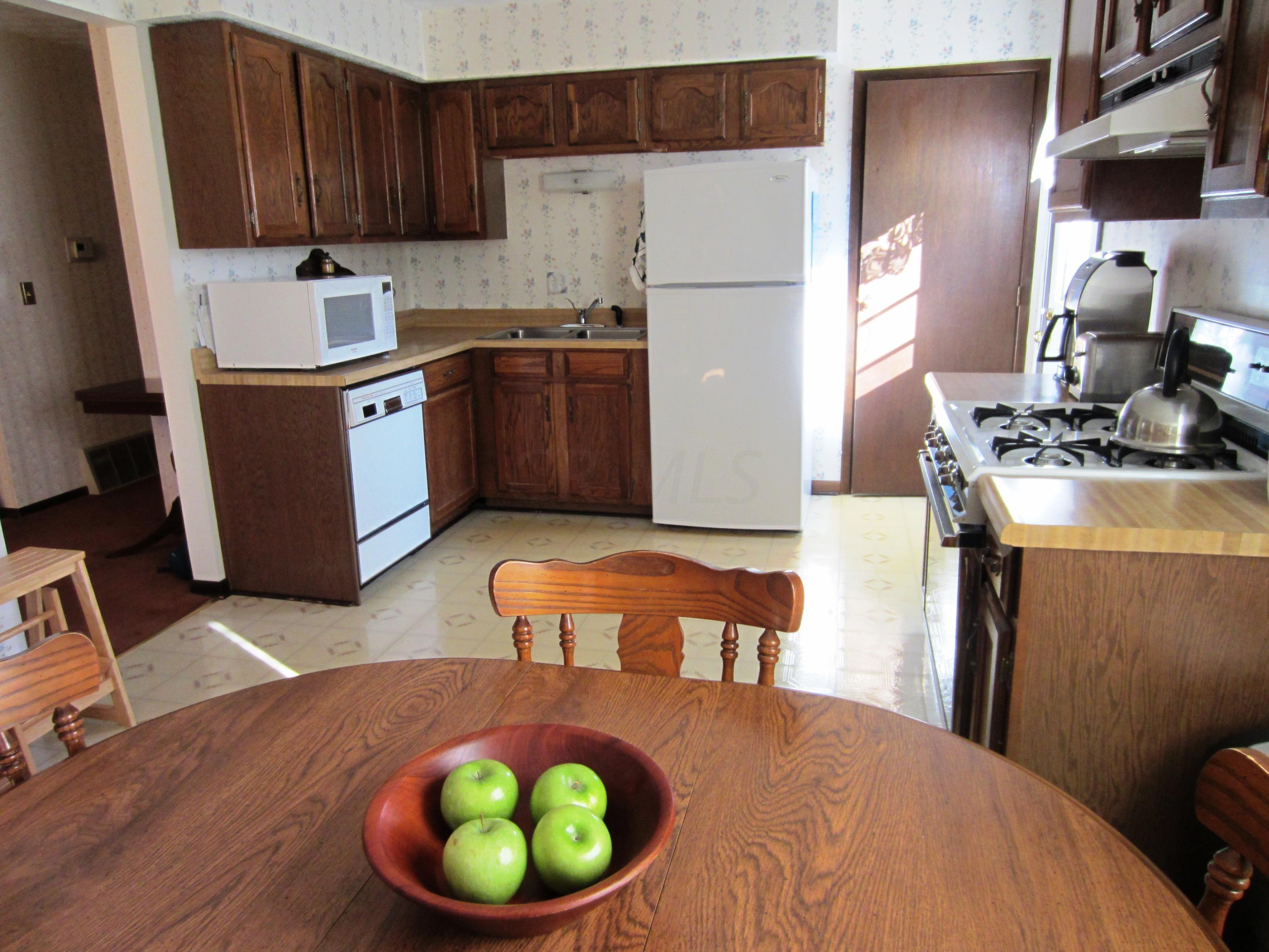 152 Summit Glen Road Southwest Pataskala, OH 43062 - Photo 10 of 29 Gallery Image 10