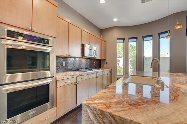 $3,000 | 9176 Worsley Park Place, Las Vegas, NV 89145
