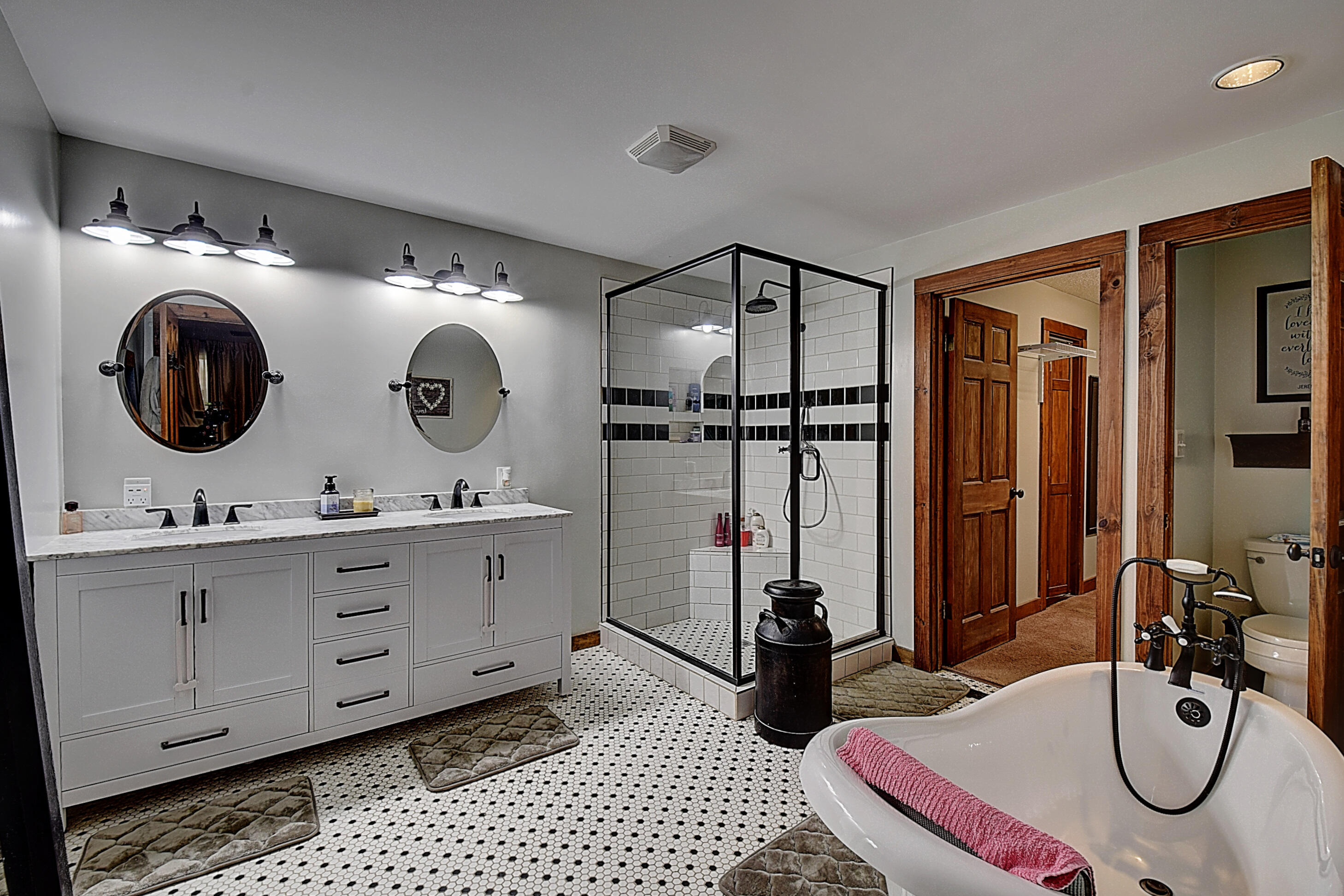 243 Bowmantown Road Jonesborough, TN 37659 - Photo 28 of 113 DSC_0370And8more