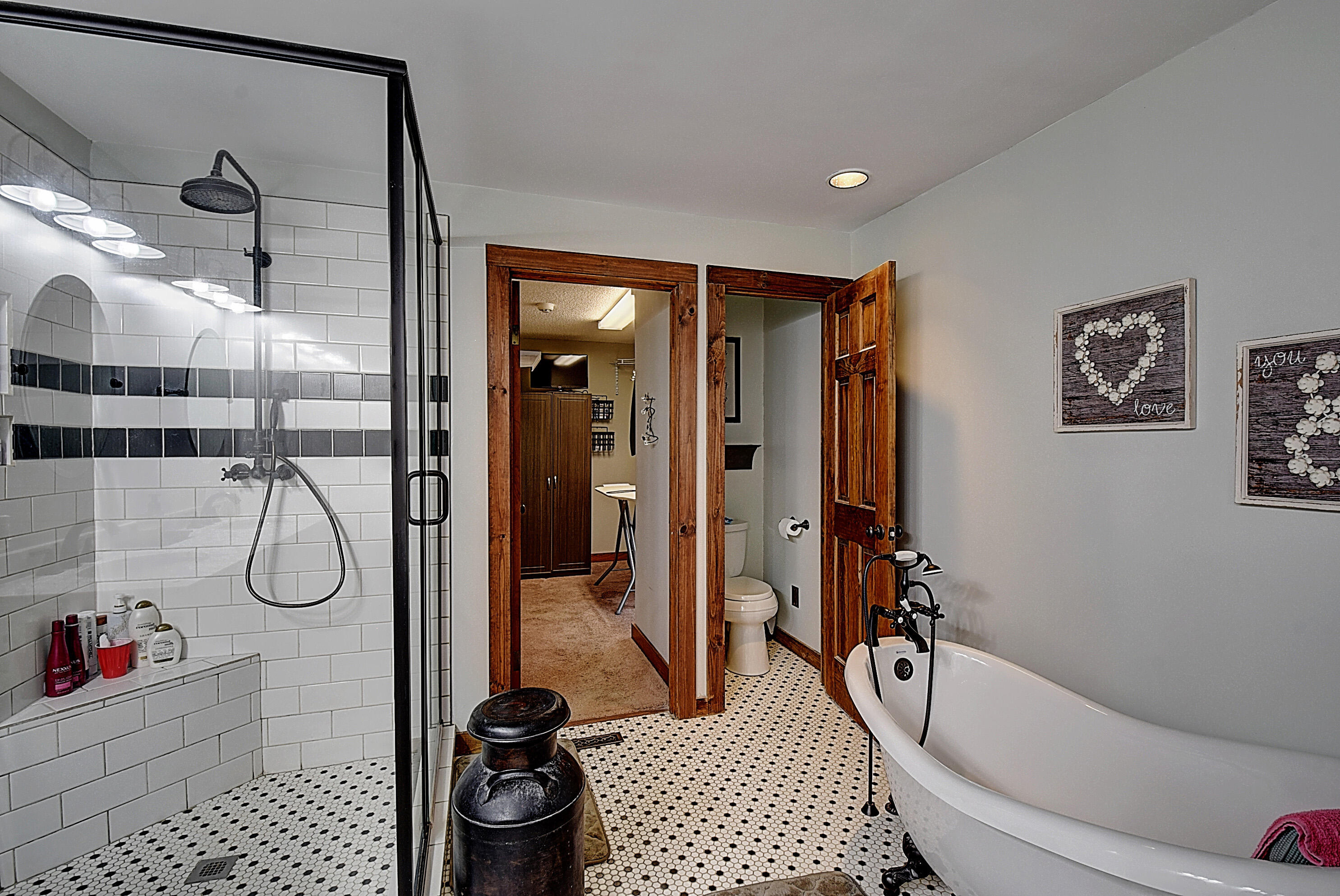 243 Bowmantown Road Jonesborough, TN 37659 - Photo 30 of 113 DSC_0406And8more