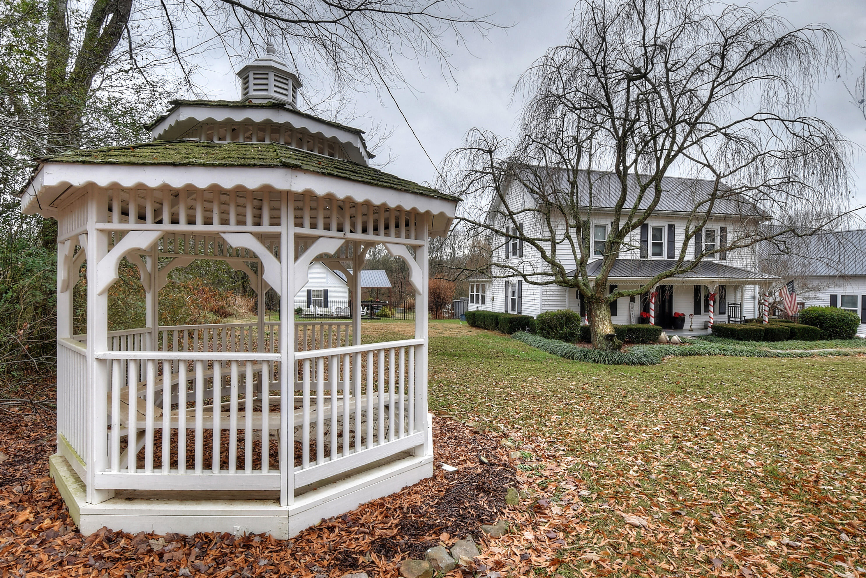 243 Bowmantown Road Jonesborough, TN 37659 - Photo 7 of 113 6