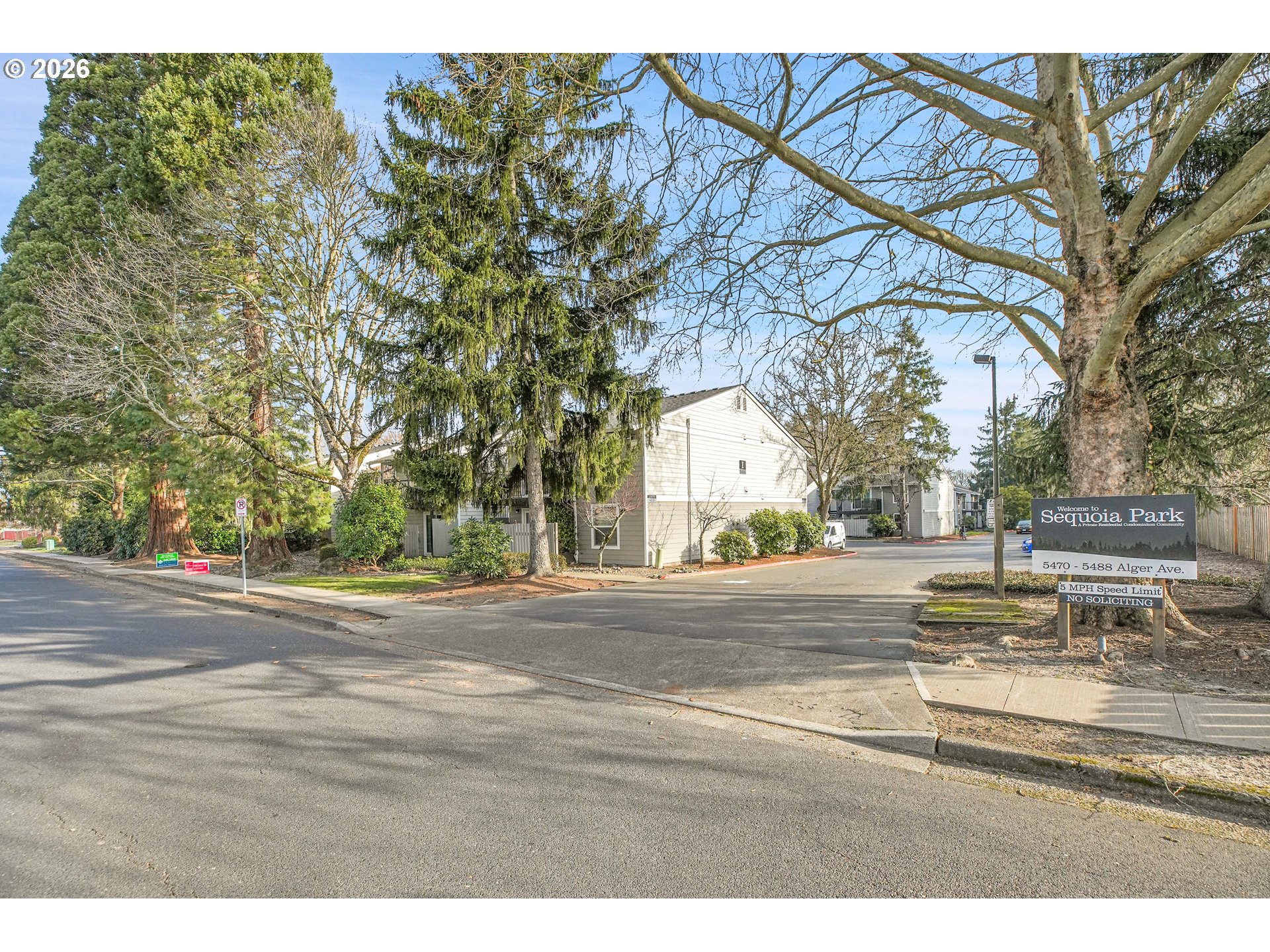 5488 Southwest Alger Avenue, Unit 5 Beaverton, OR 97005 - Photo 6 of 45
