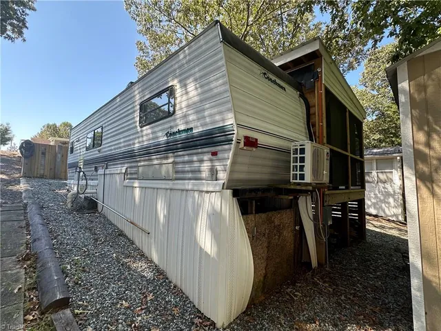 $79,000 | 110 Meadowview Circle, New London, NC 28127