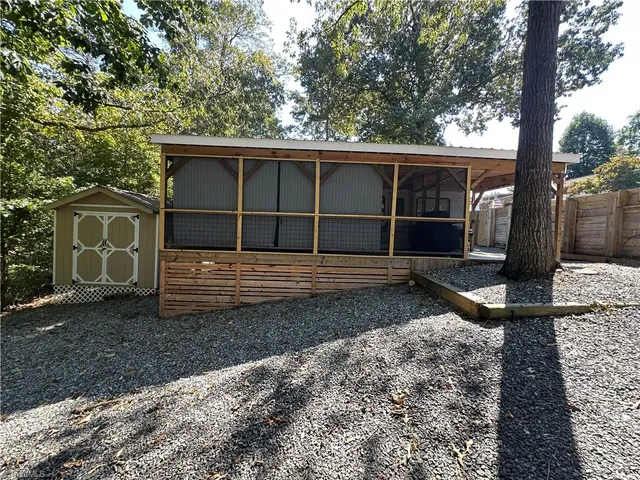 $79,000 | 110 Meadowview Circle, New London, NC 28127