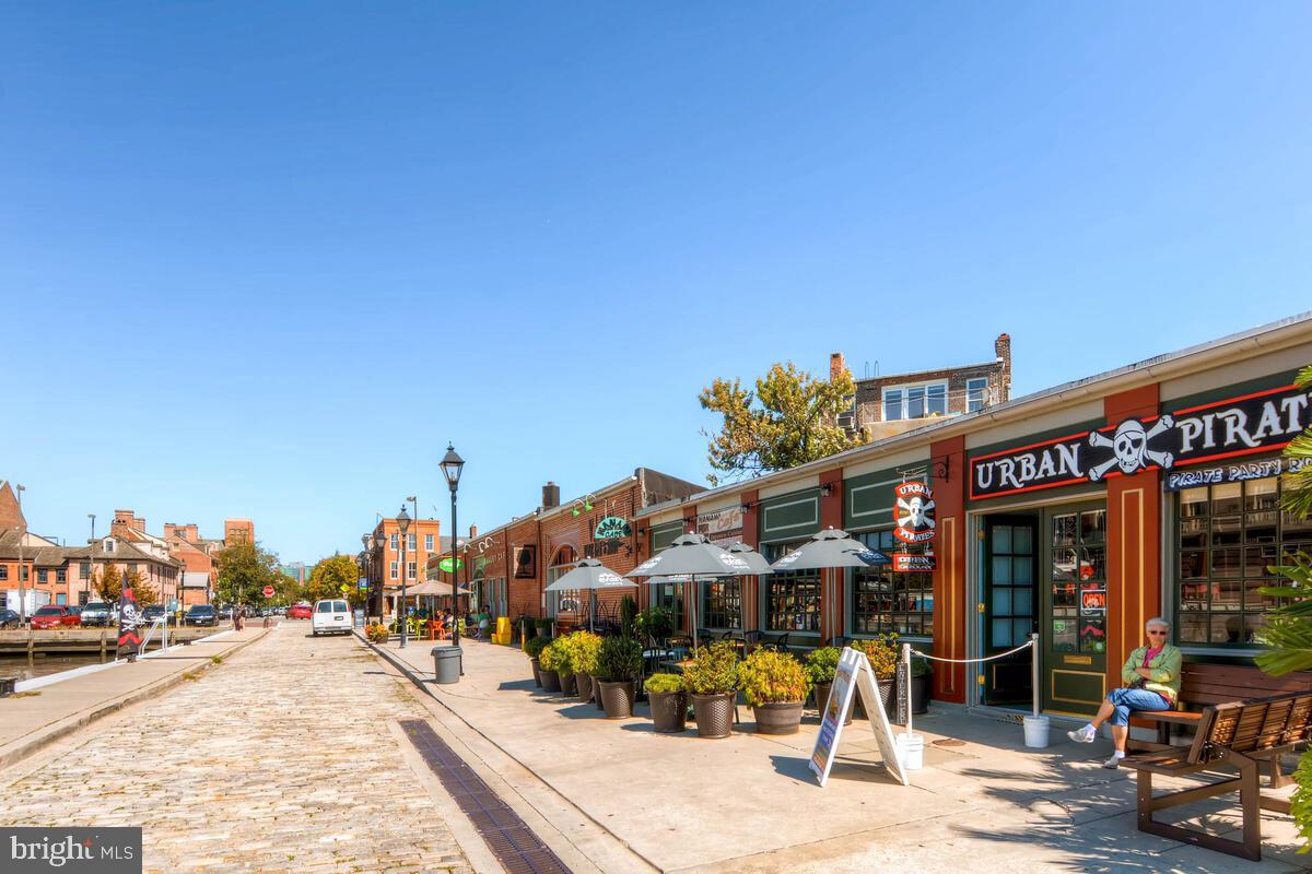 960 Fell Street, Unit 616 Baltimore, MD 21231 - Photo 19 of 37 all this just footsteps away