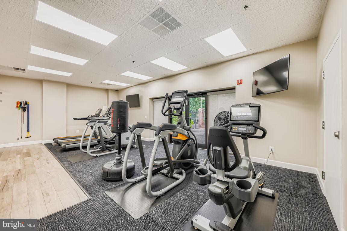 960 Fell Street, Unit 616 Baltimore, MD 21231 - Photo 33 of 37 Fitness center
