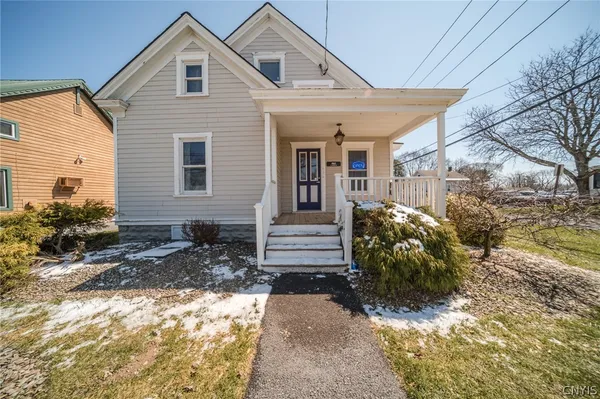 $275,000 | 461 South Main Street, Unit 1, Clay, NY 13212